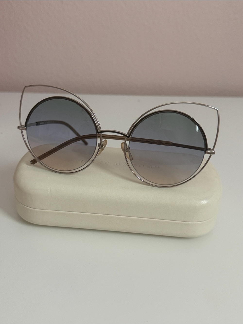 Marc Jacobs MARC 10/S Silver Cat-Eye Sunglasses w/ Case